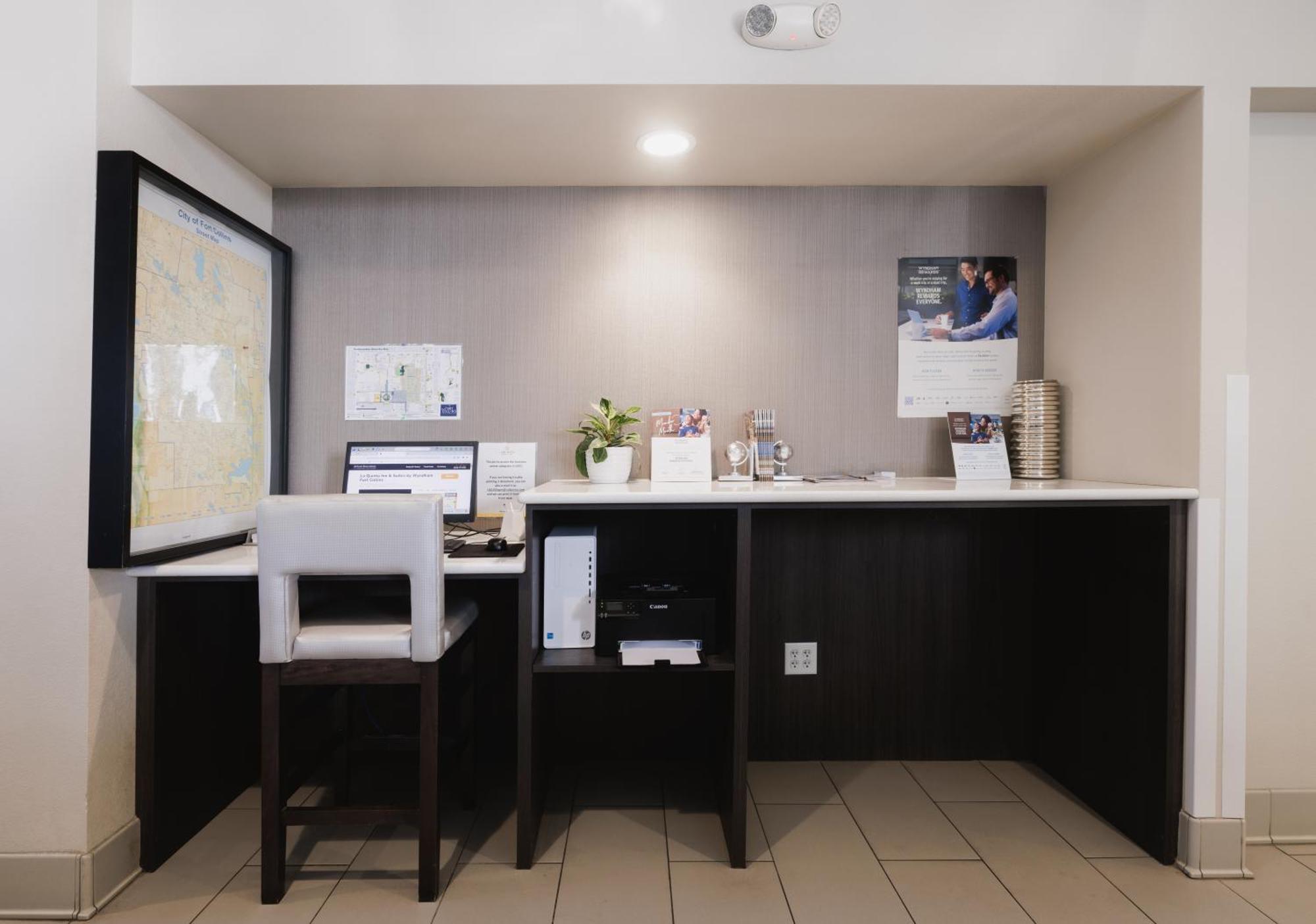 La Quinta Inn & Suites By Wyndham Fort Collins, Colorado Esterno foto